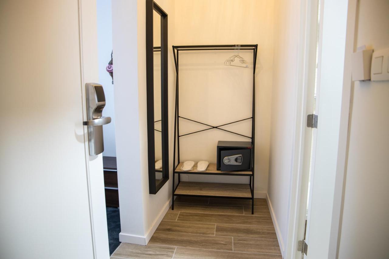 Hotel Guzy Lier Kültér fotó