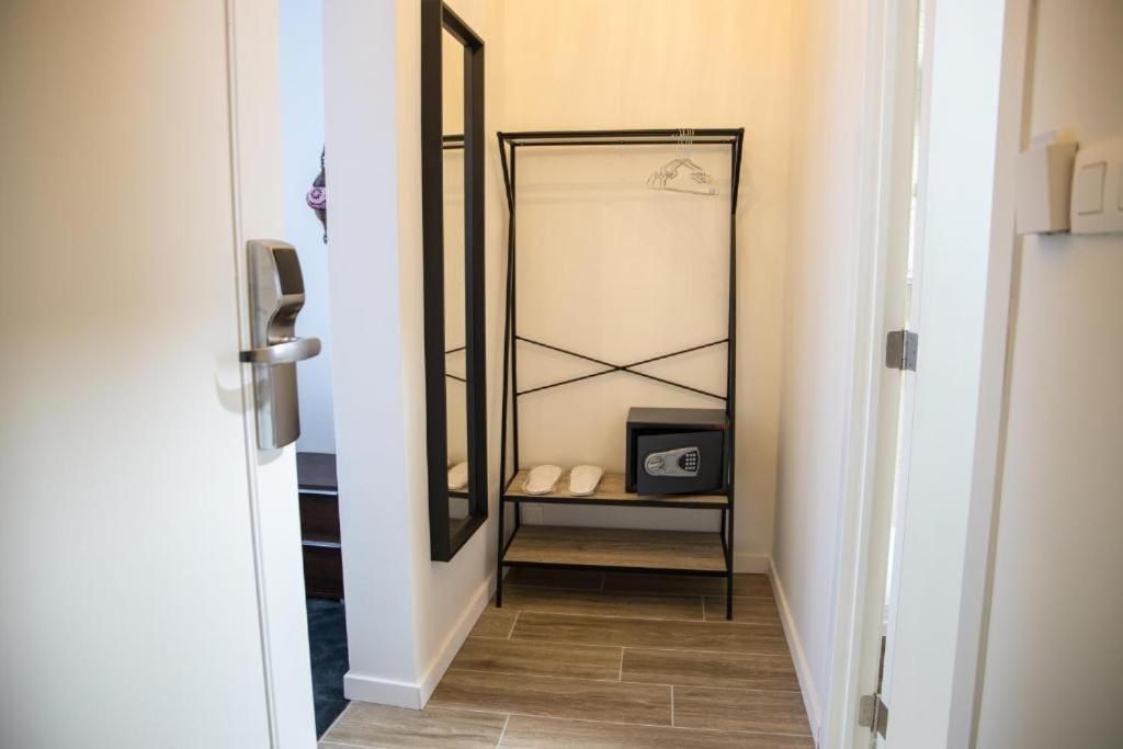 Hotel Guzy Lier Kültér fotó